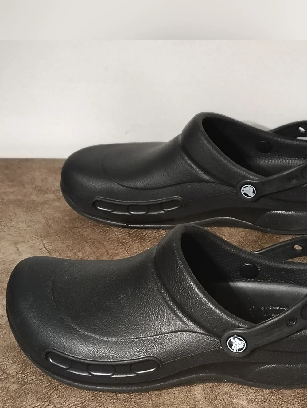 Black Crocs Unisex Mens Size 10 Women's Size 12